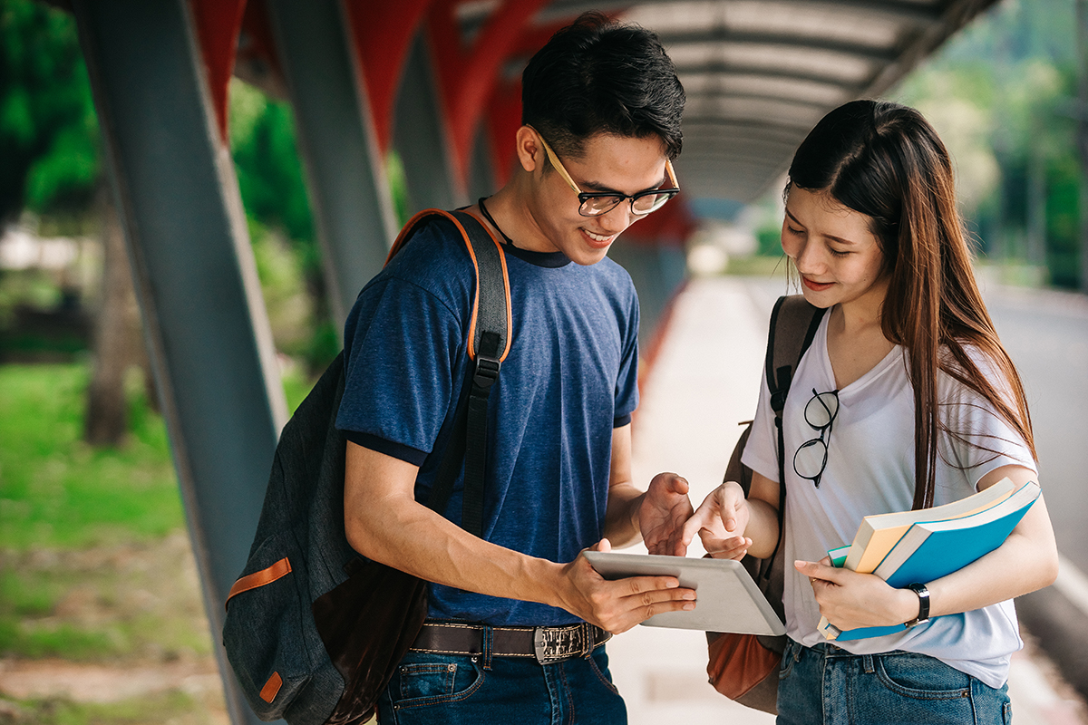 //www.acos.edu.au/wp-content/uploads/2020/07/shutterstock_1030119565.jpg